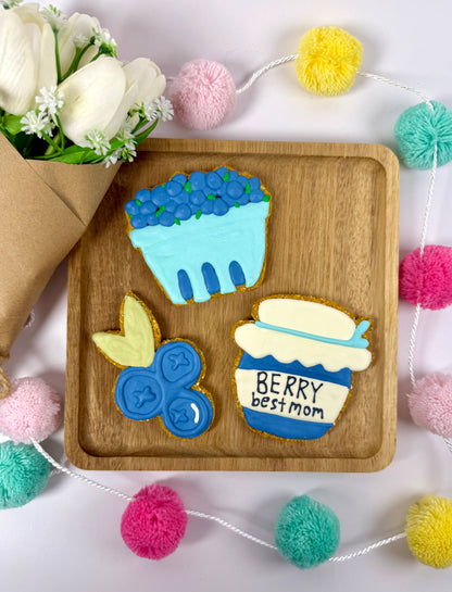 ‘Berry Best Mom’ Blueberry Theme