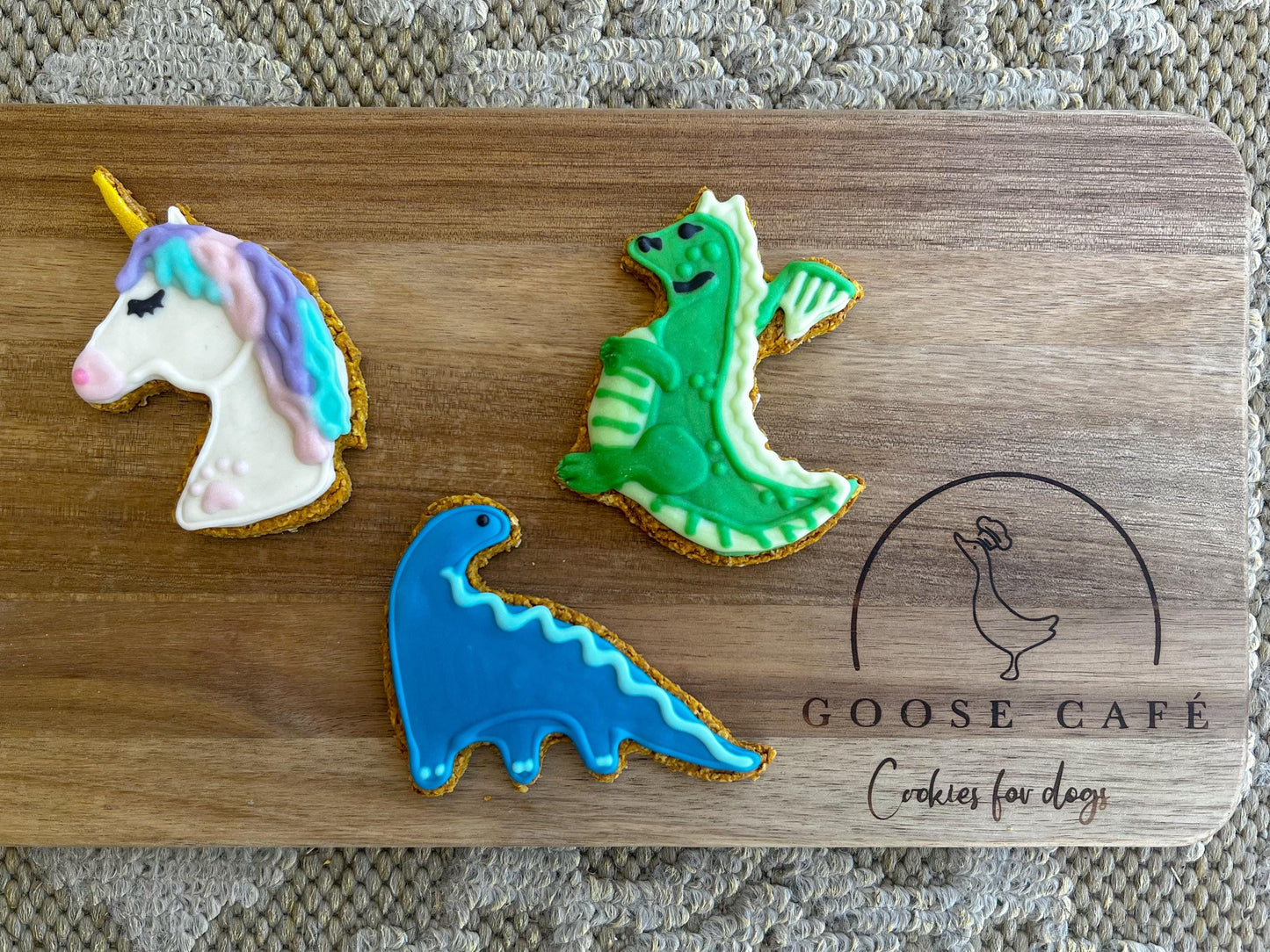 Unicorn, Dinosaur, Dragon
